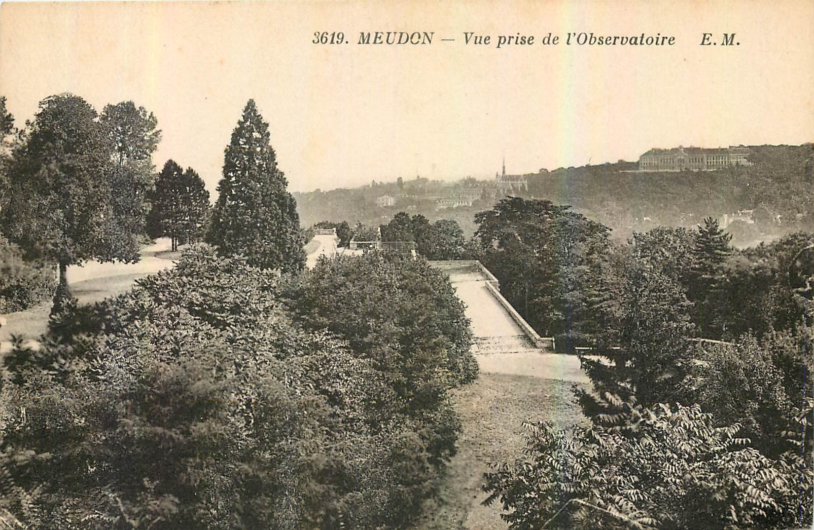 CPA Meudon Vue prise de l'Observatoire 