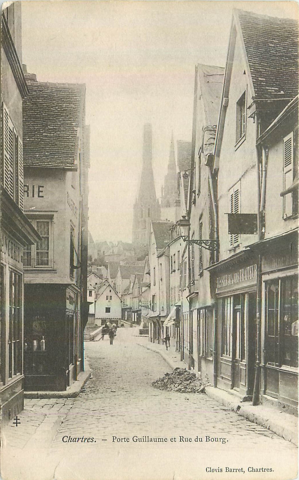 CPA Chartres Porte Guillaume et Rue du Bourg 