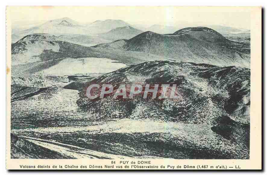 CPA Puy de Dome Volcans eteints de la Chaine des Domes Nord vus de l'Observatoire du Puy de Dome 