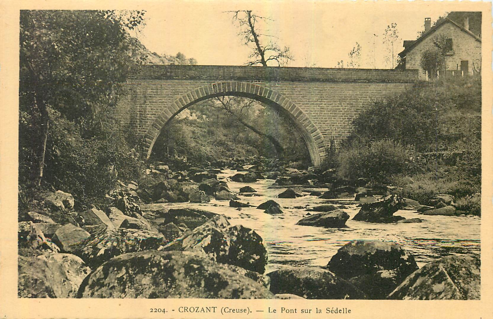 CPA Crozant Creuse le pont sur la Sedelle 