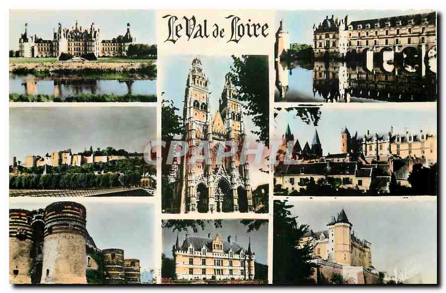 CPA Les Merveilles du Val de Loire Les chateaux avec au centre 