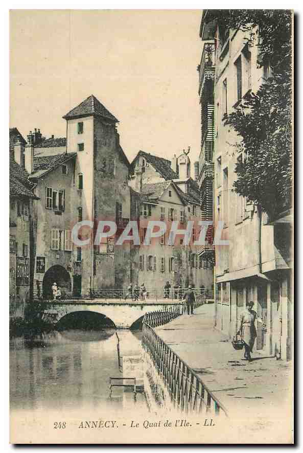 CPA Annecy Le Quai de l'Ile 