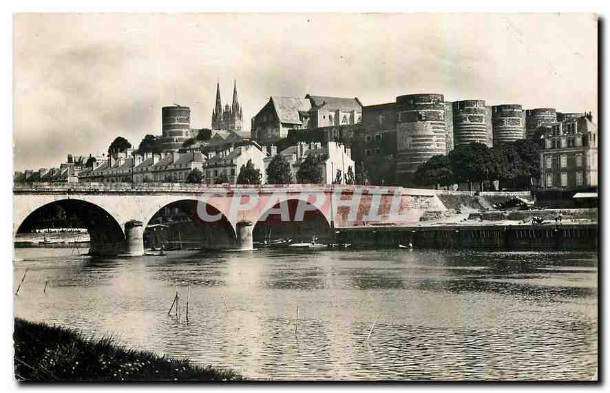 CPA Angers Le Chateau 