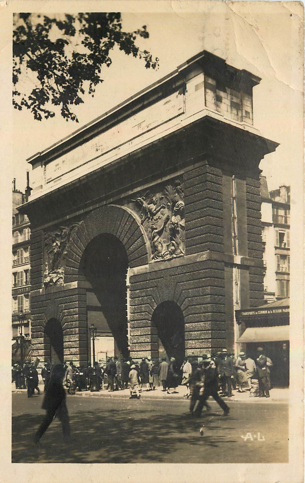 CPA Paris et ses Merveilles Porte St Martin 
