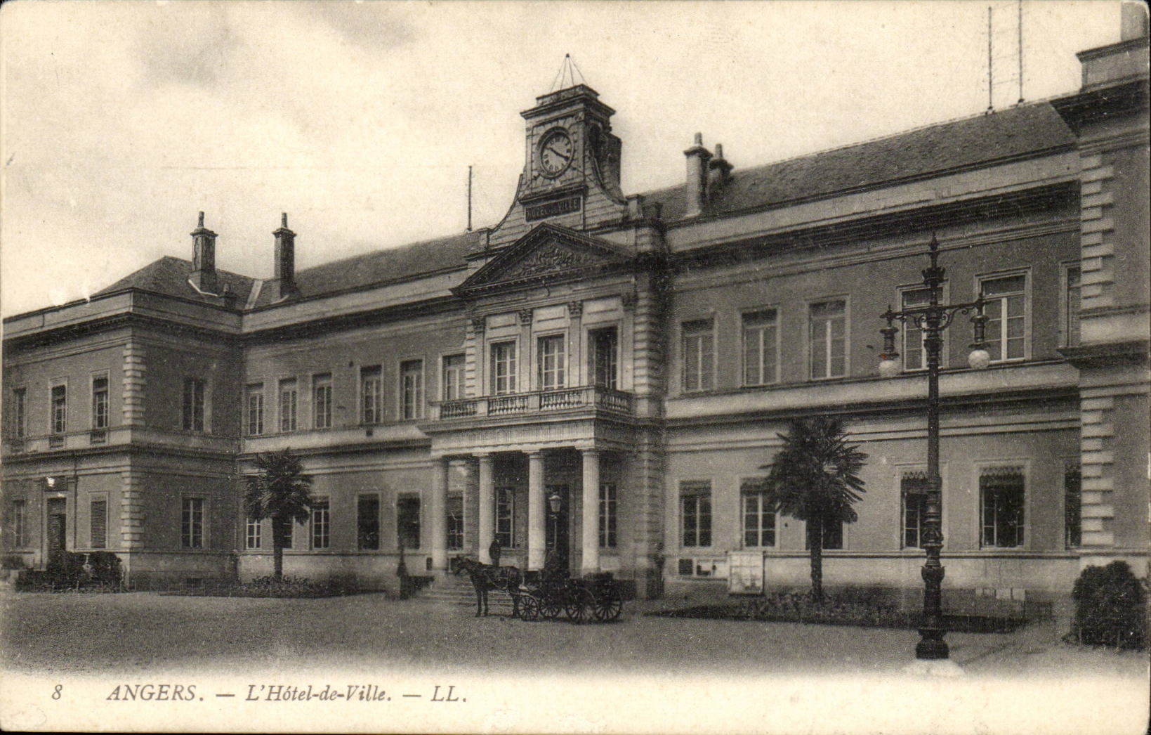 Angers CPA L'hotel de ville