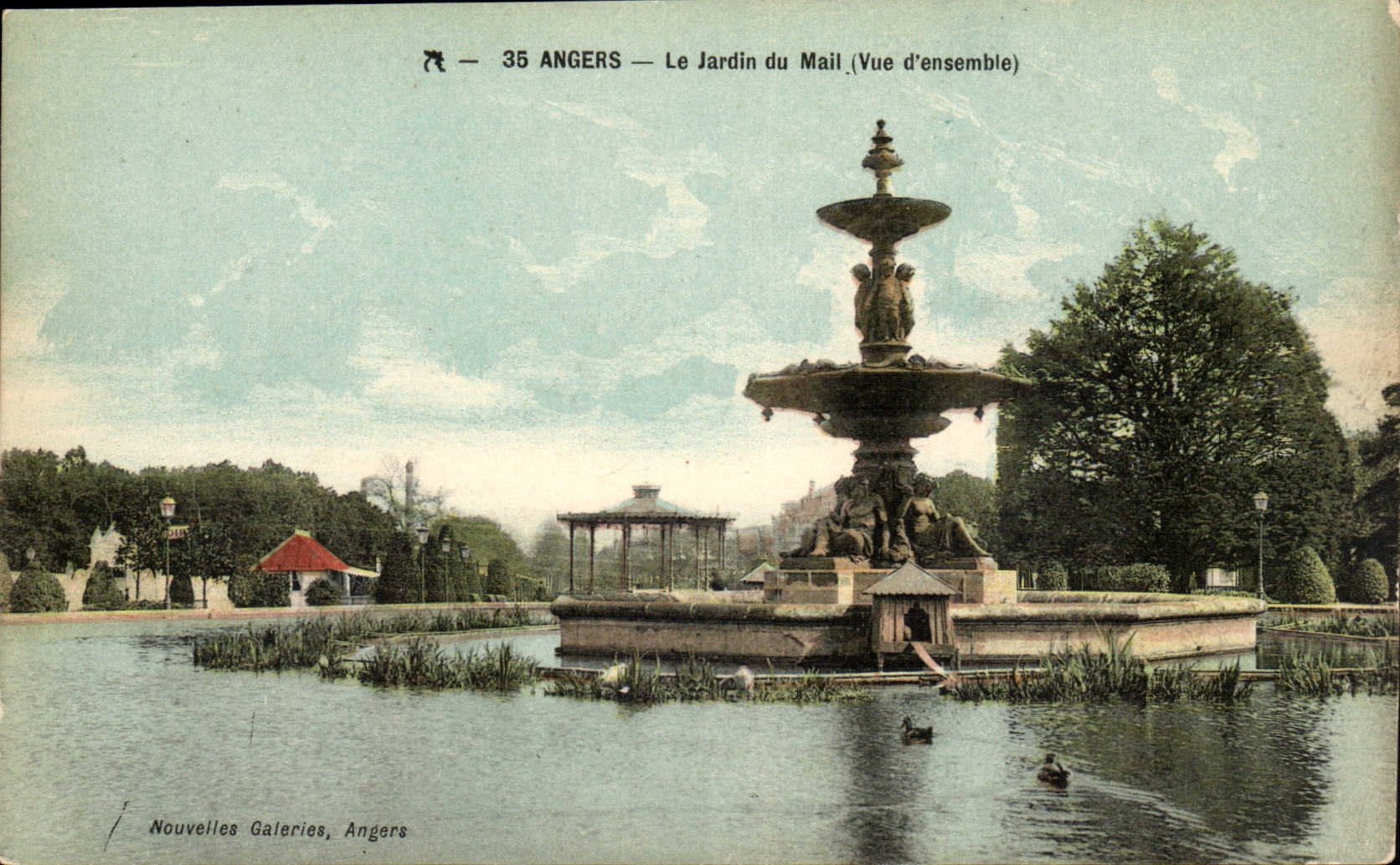 Angers CPA Le jardin du Mail (vue d'ensemble)