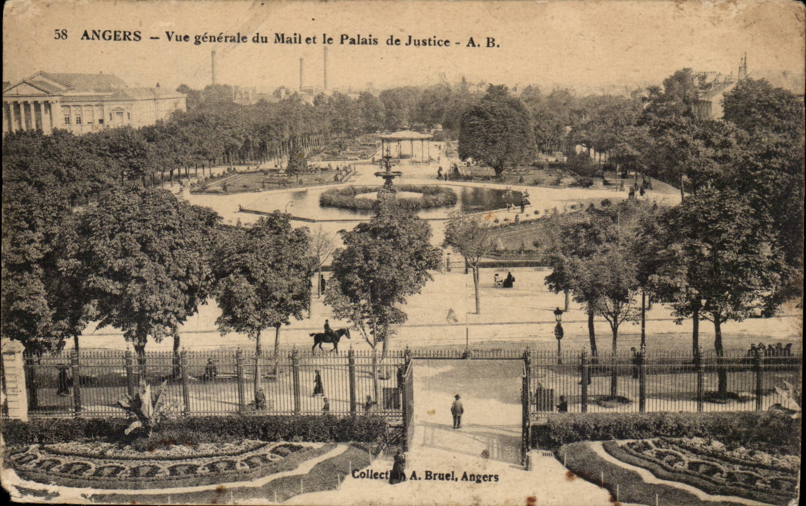 Angers CPA Vue generale du Mail et le palais de Justice