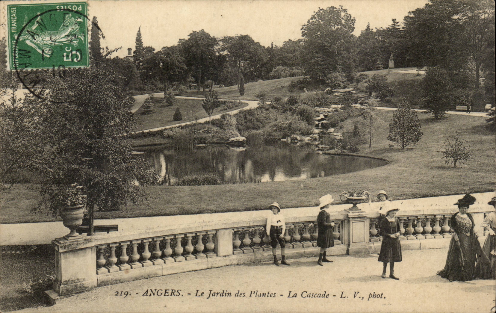 Angers CPA Jardin des plantes La cascade