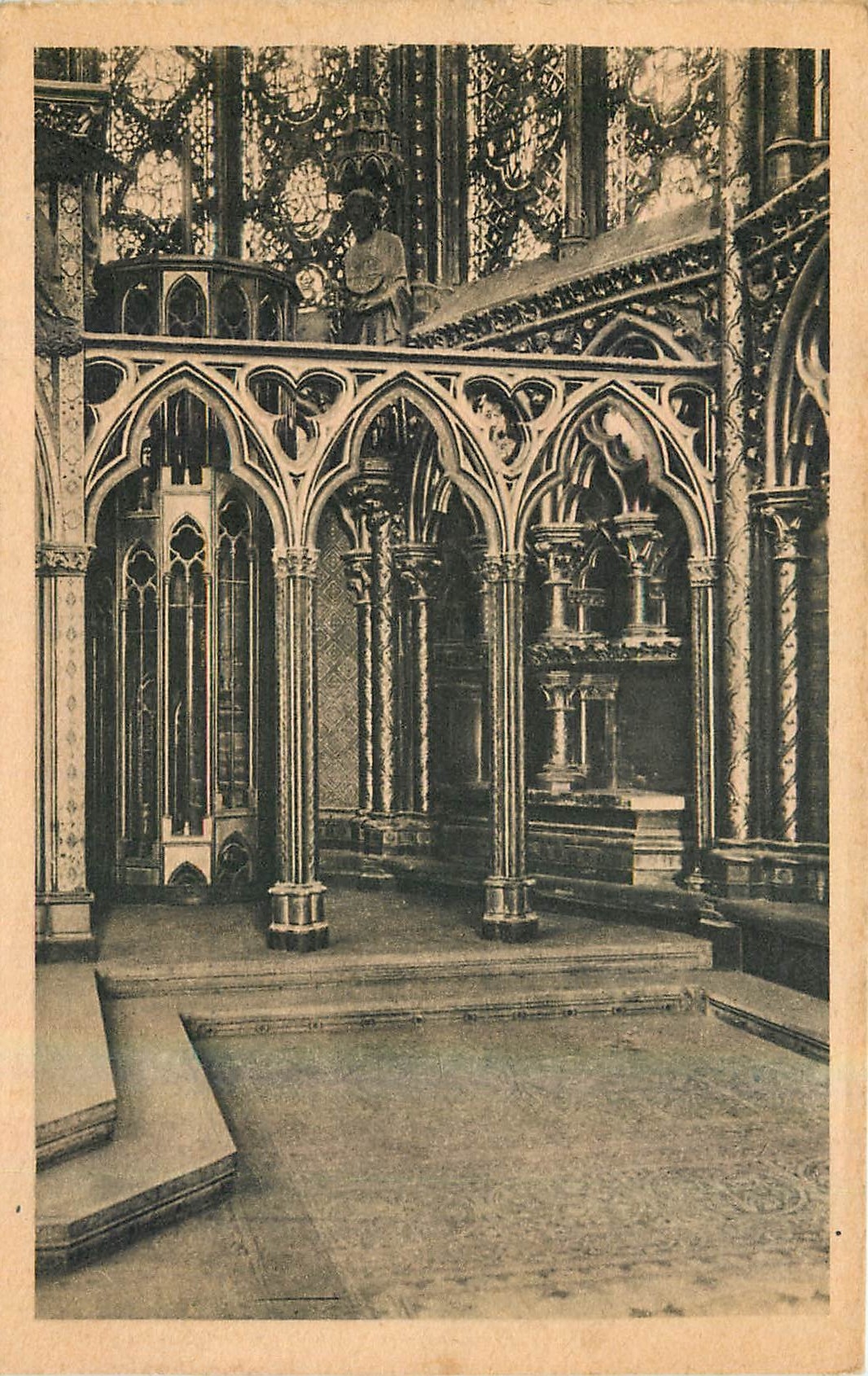 CPA Paris la Sainte Chapelle Chapelle Haute la piscine 