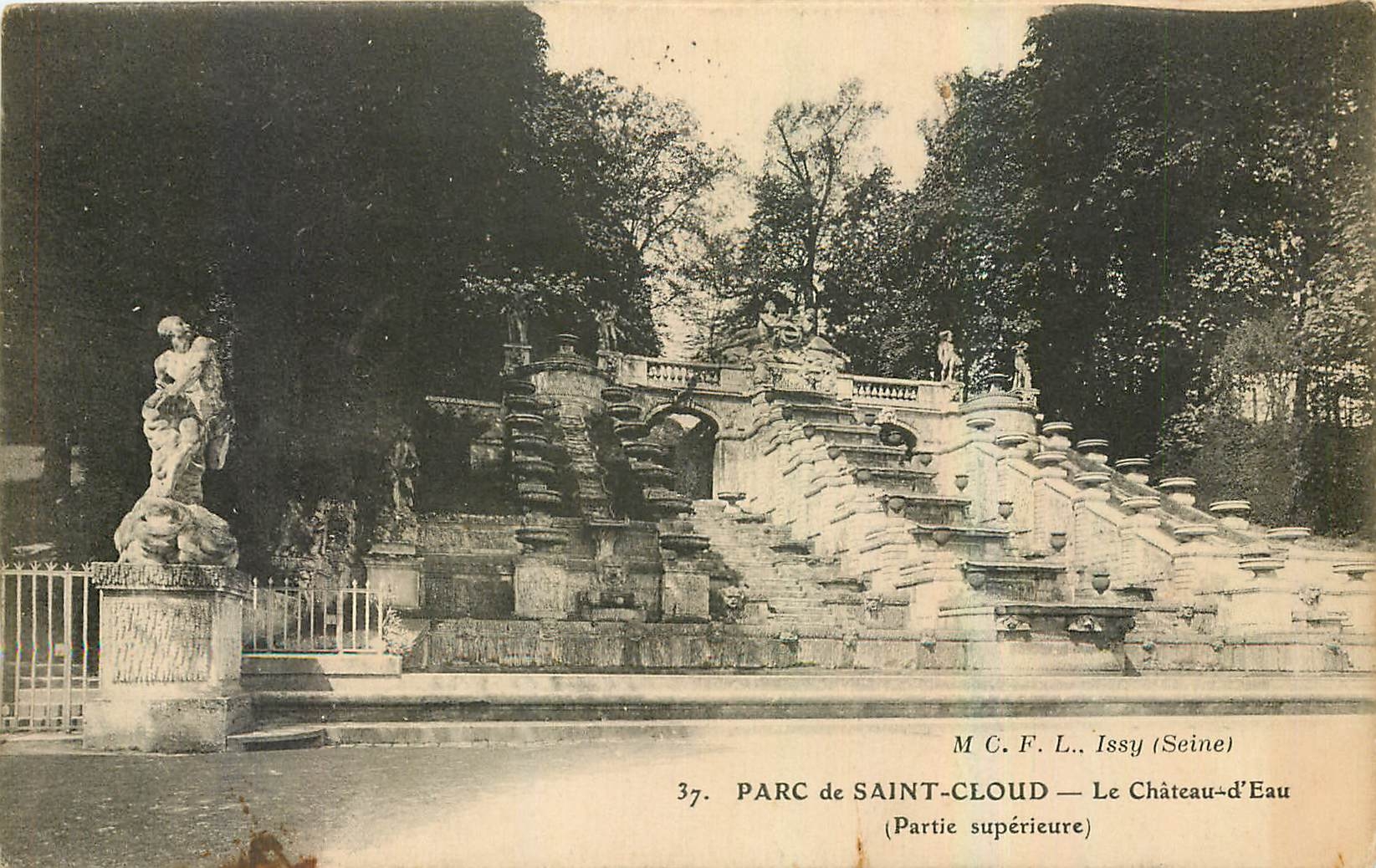 CPA Parc de Saint Cloud le Chateau d'Eau Partie superieure 