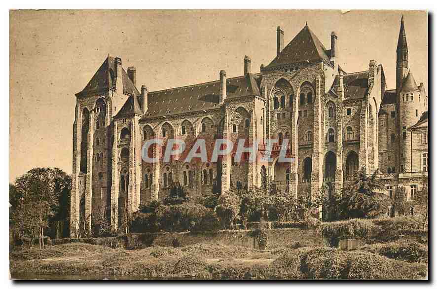 CPA L'abbaye St Pierre de Solesmes vue de la Marbrerie Saint Clement Sarthe 