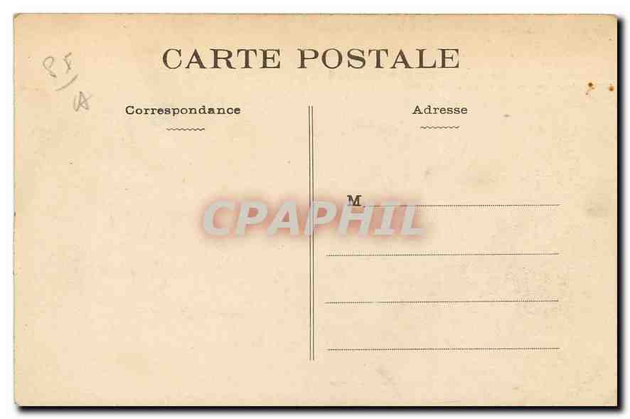 CPA Tiffauges Vendee Vue d'ensemble du Chateau de Gilles de Retz  — Rückseite
