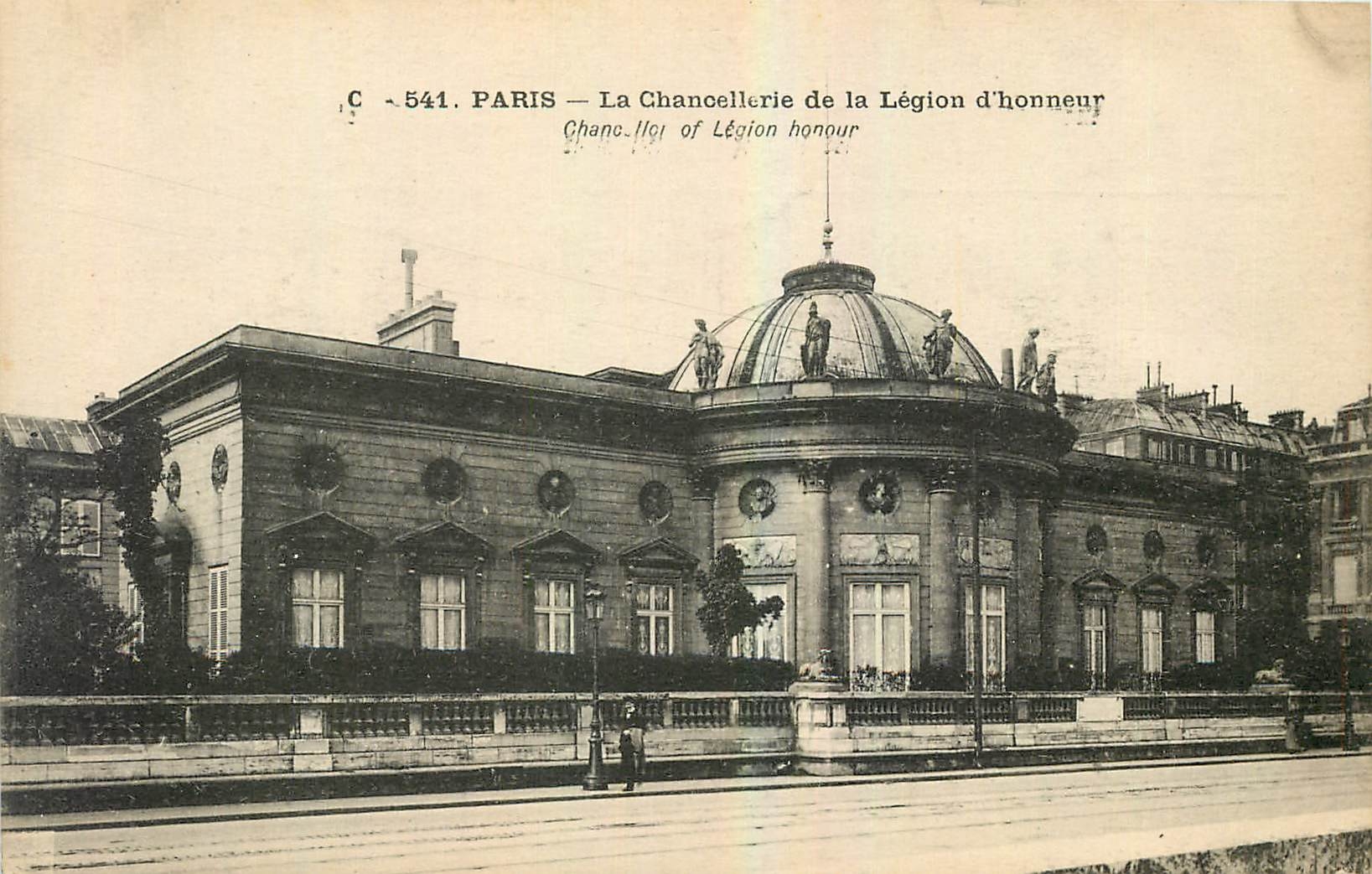 CPA Paris La Chanoellerie de la Legion d'honneur 