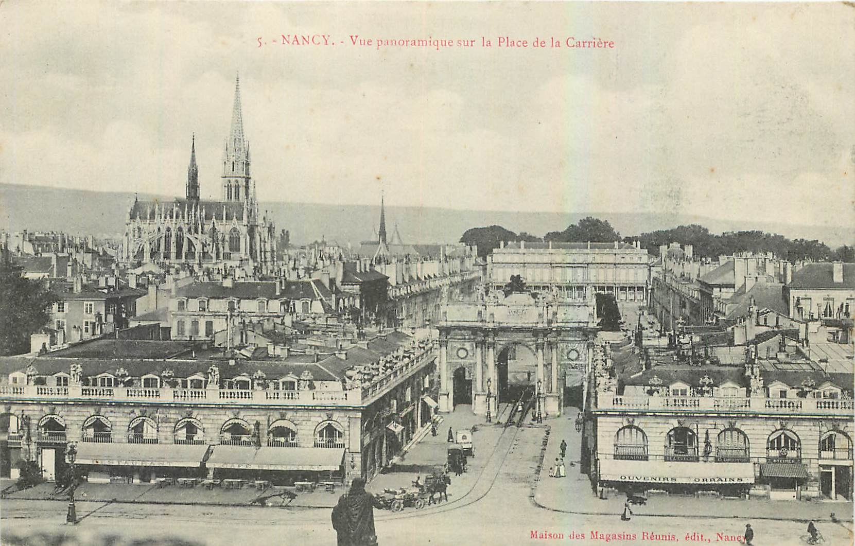 CPA Nancy Vue panoramique sur la Place de la Carriere 