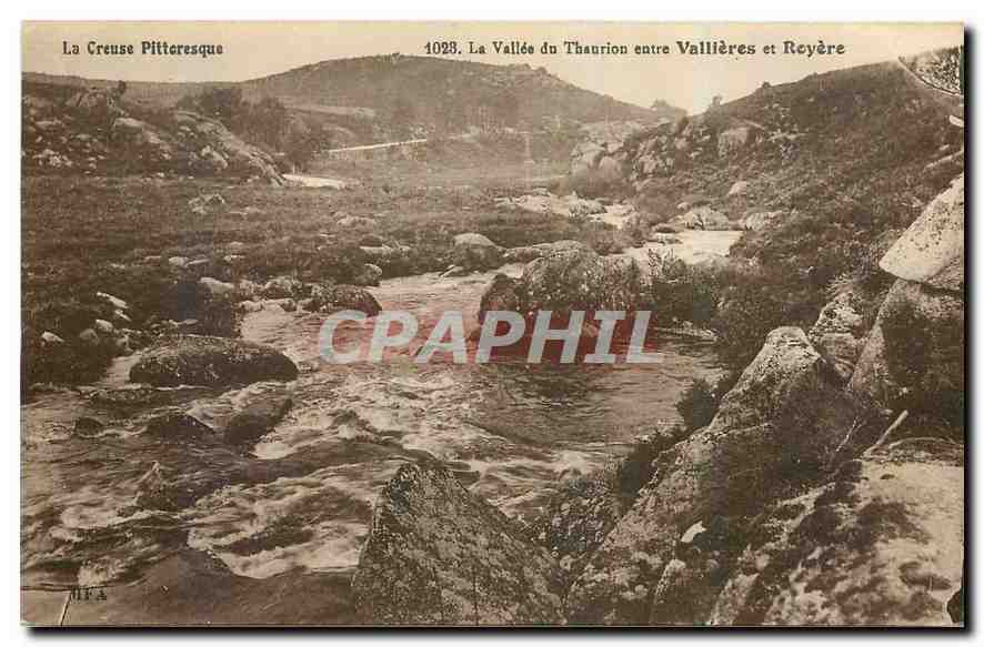 CPA La Creuse Pittoresque La Vallee du Thaurion entre Vallieres et Royere 