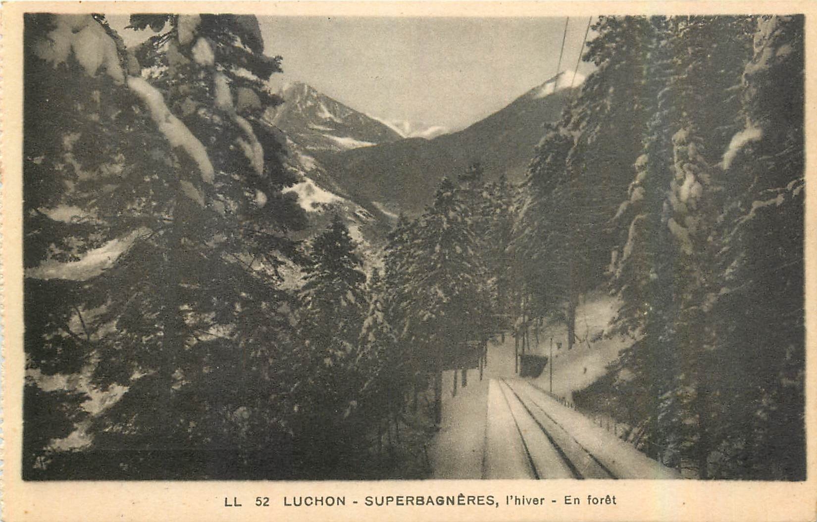 CPA Luchon Superbagneres l'hiver en foret 