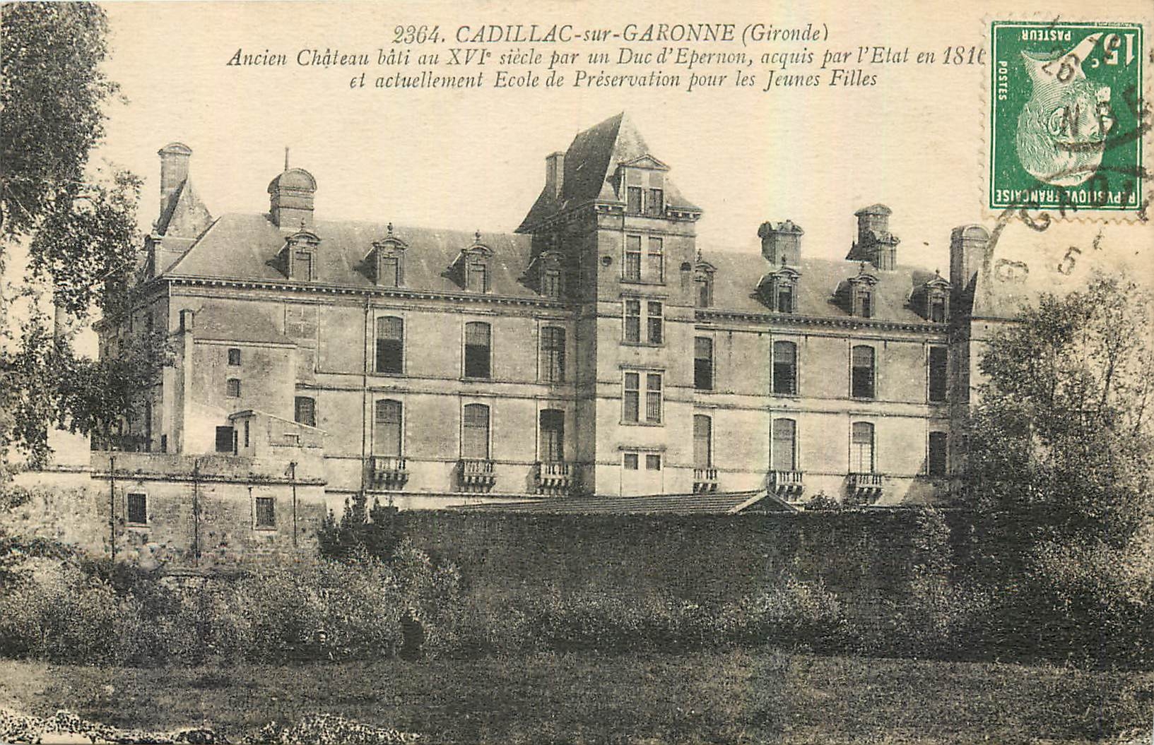 CPA Cadillac sur Garonne Gironde Ancien Chateau 