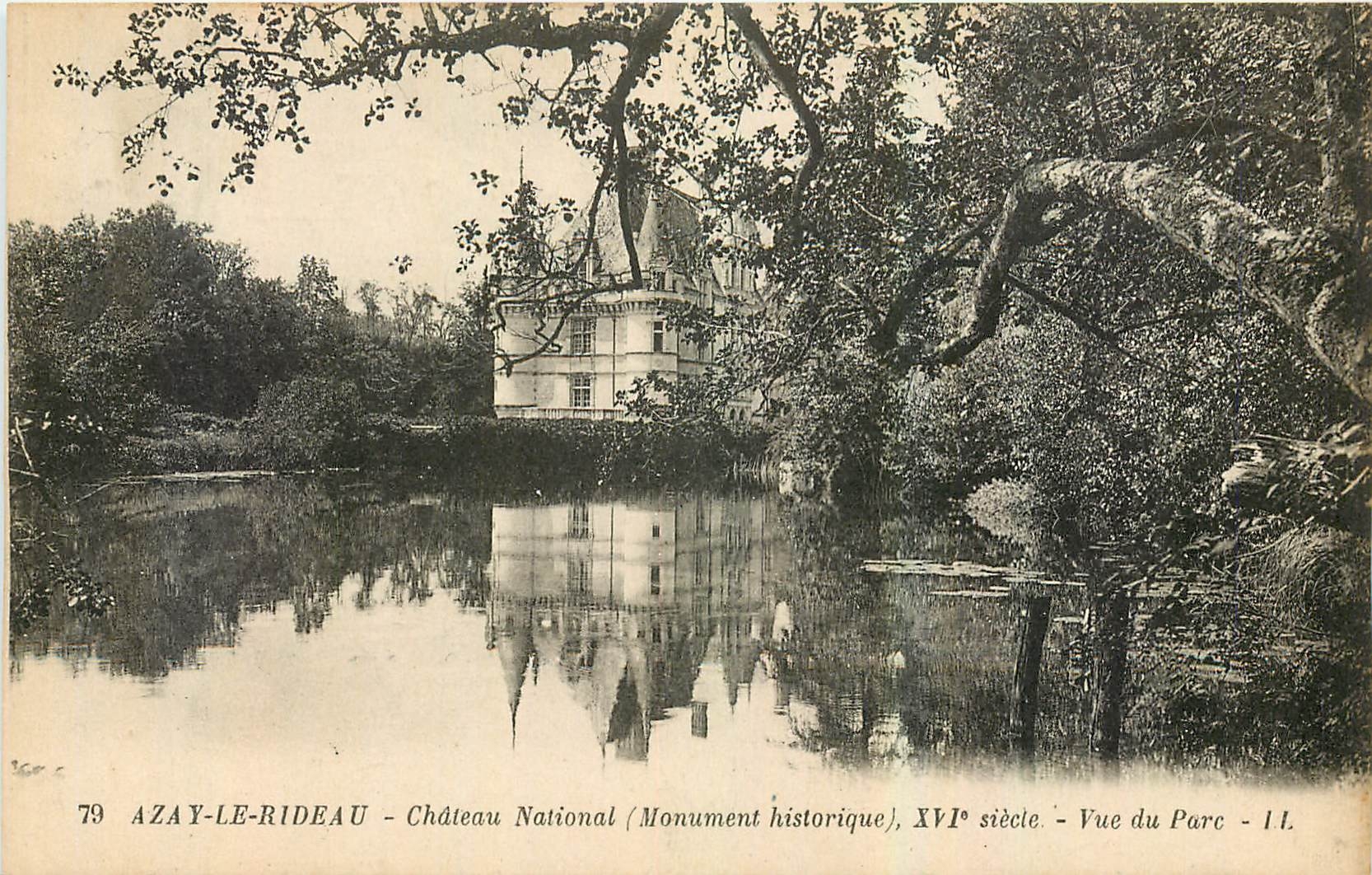 CPA Azay le Rideau Chateau National Monument historique Vue du Parc 