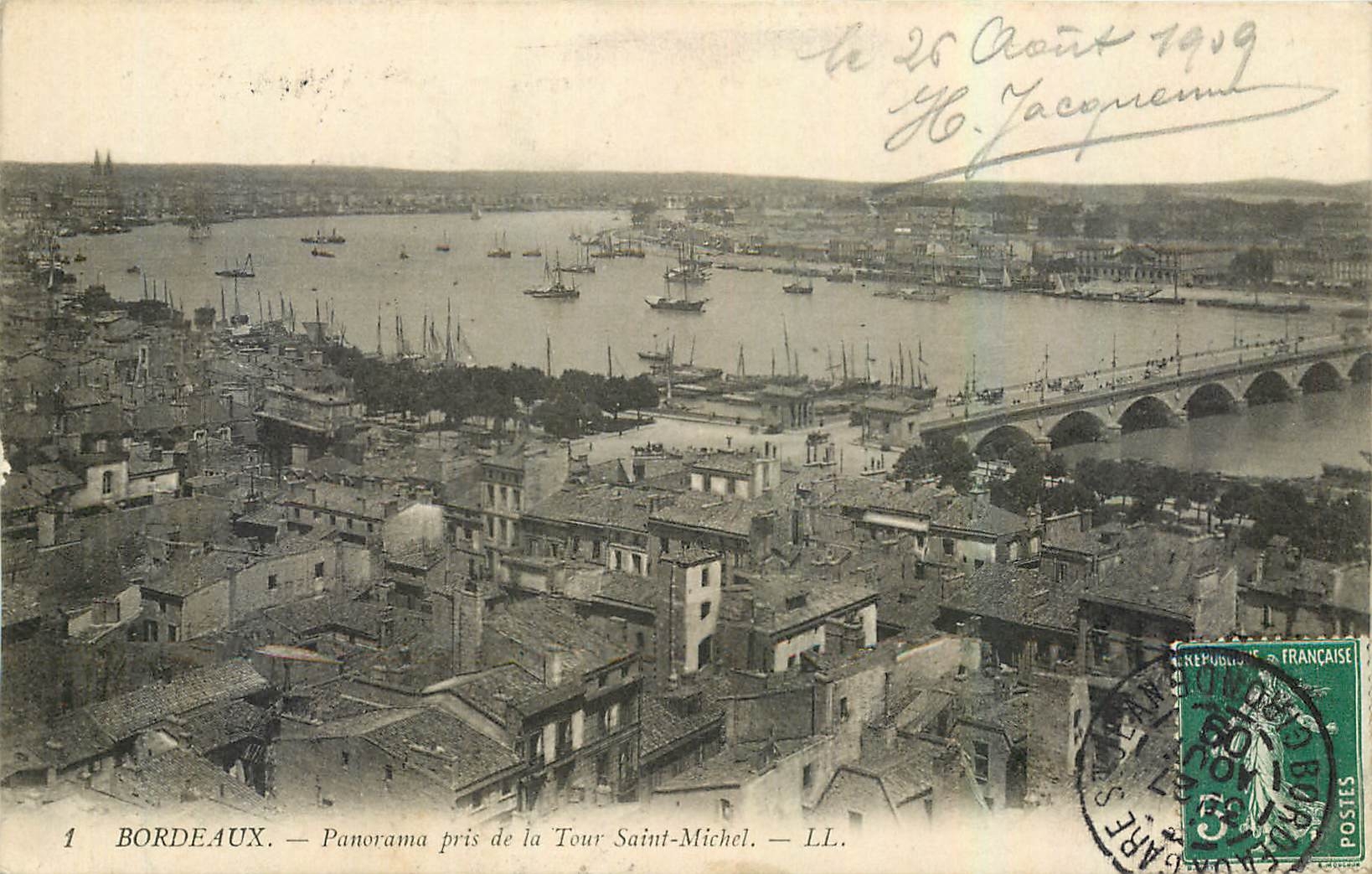 CPA Bordeaux Panorama pris de la Tour Saint Michel 