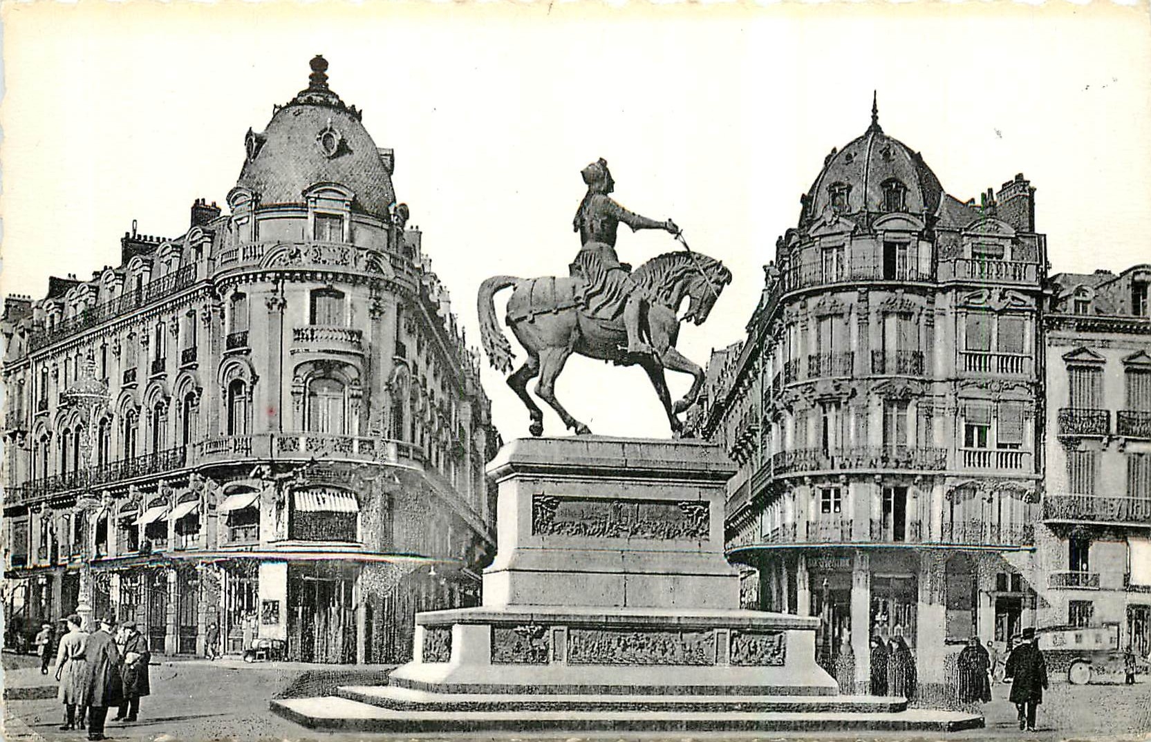 CPA Orleans La Place du Martoi Place principale et centrale de la Ville 