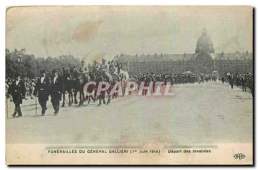 CPA Funerailles du General Gallieni Depart des Invalides 