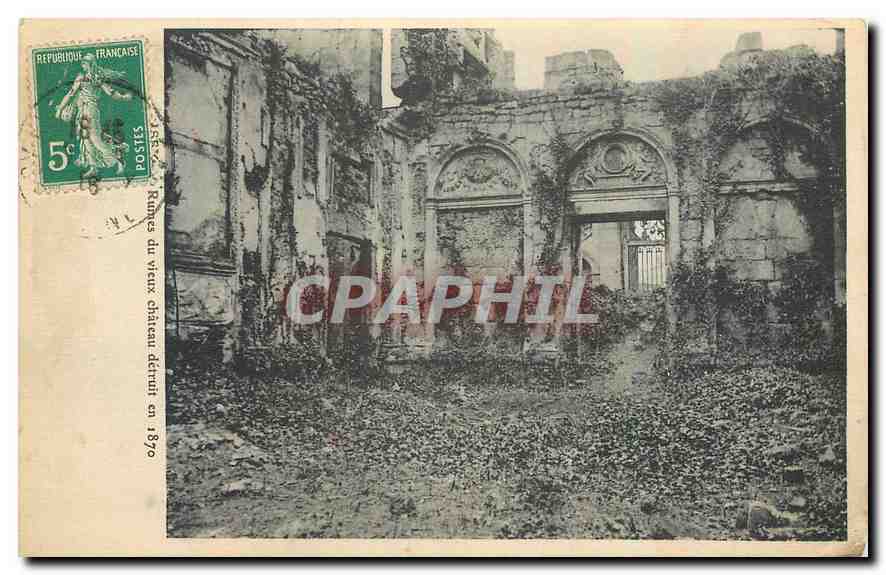 CPA Ruines de vieux chateau detruit Issy Militaria