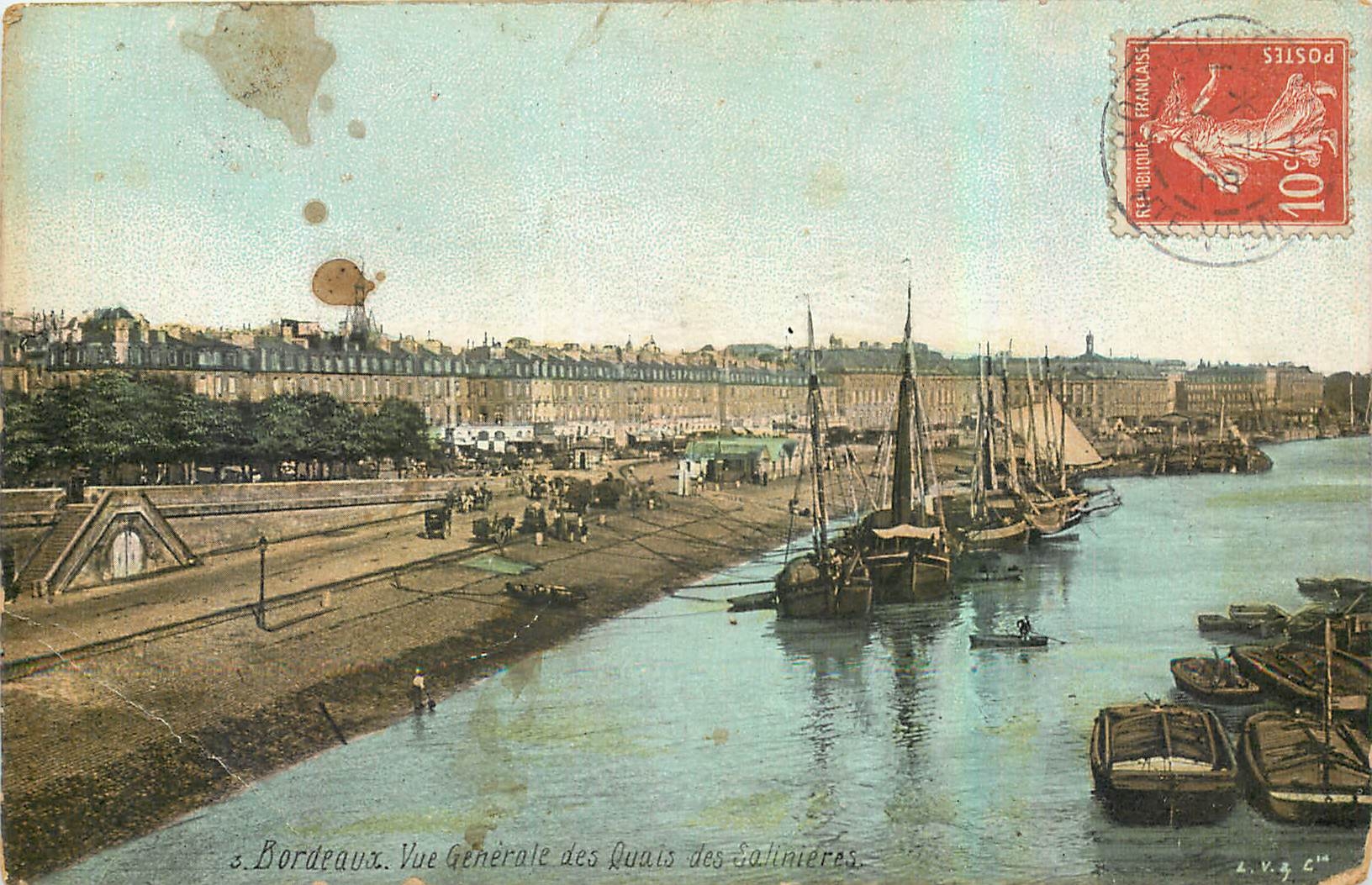 CPA Bordeaux Vue generale des Quais des Salinieres 