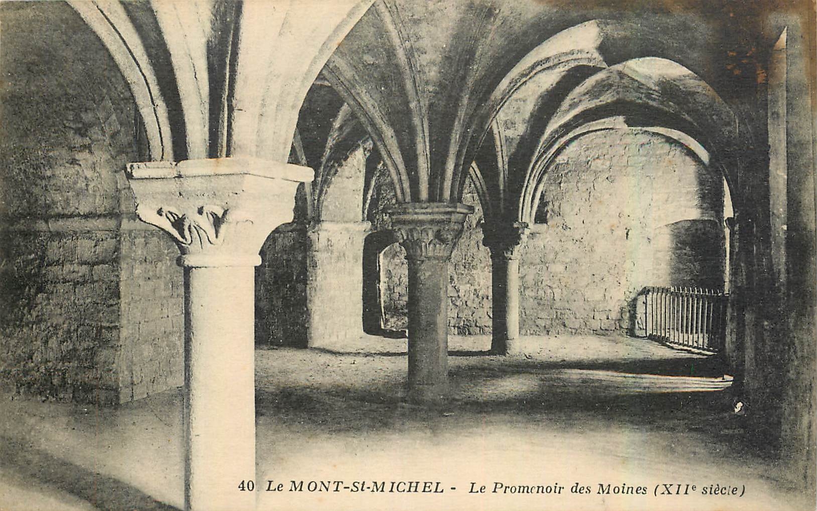 Le Mont-Saint-Michel — Le Promenoir des Moines (XIIe siècle) — J. Nozars, Nantes