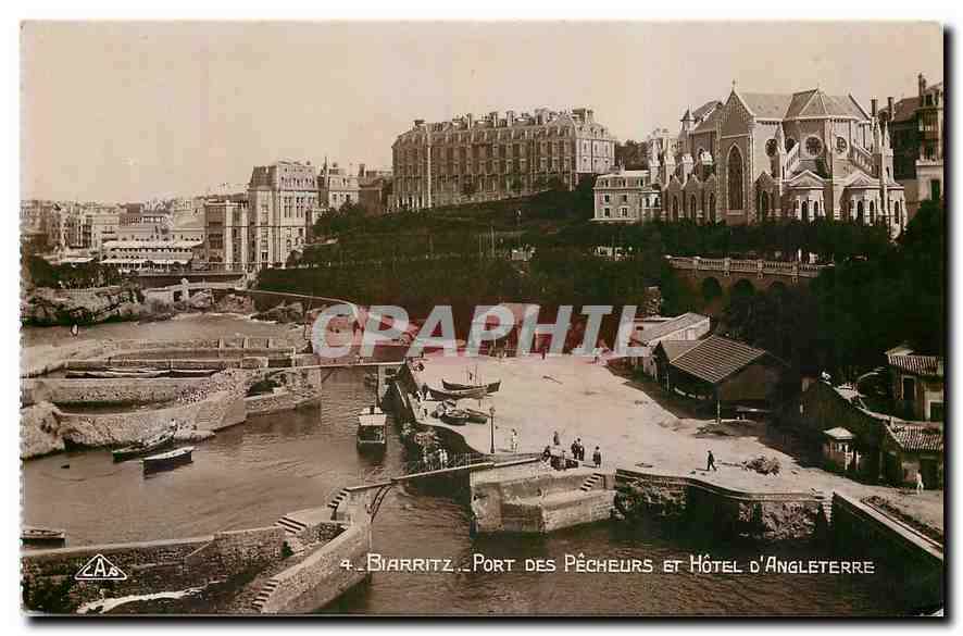 CPA Biarritz Port des Pecheurs et Hotel d'Angleterre 