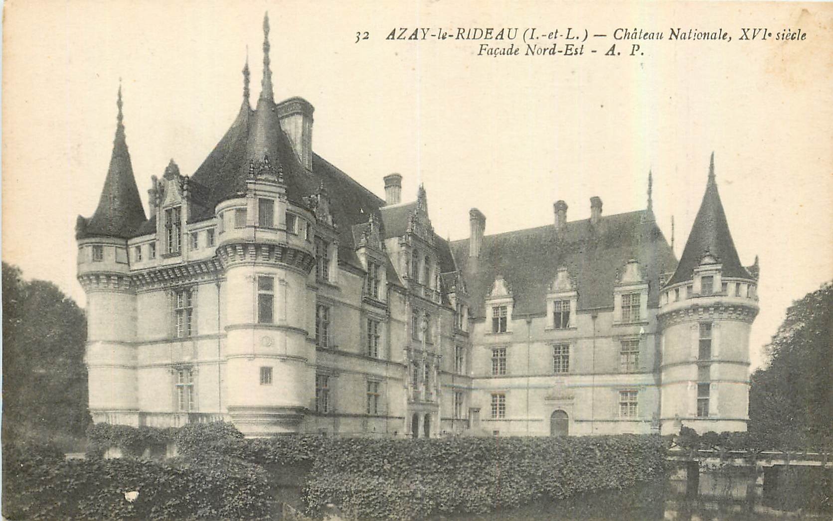 CPA Azay le Rideau I et L Chateau Nationale Facade Nord Est 