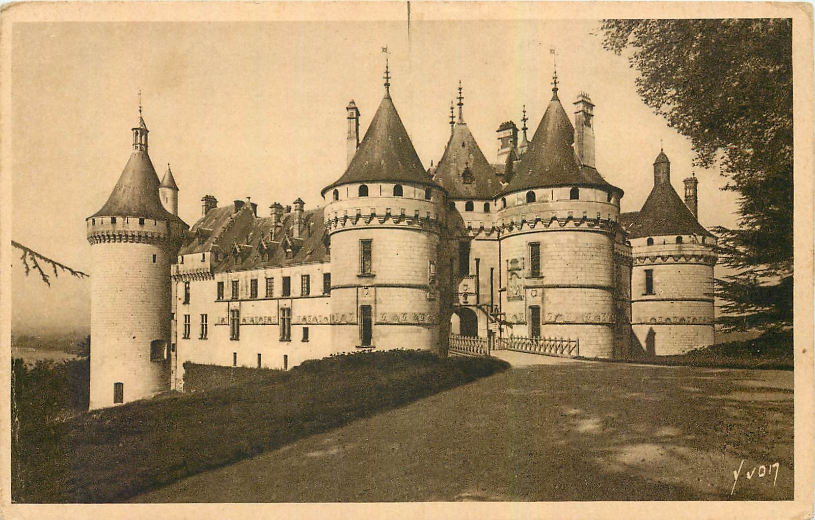 CPA Chaumont Loir et Cher Le Chateau 