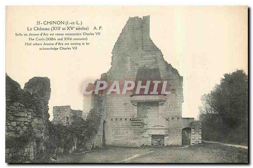 CPA Chinon I et L Le Chateau Salle ou Jeanne D'Arc est venue reconnaitre Charles VII 