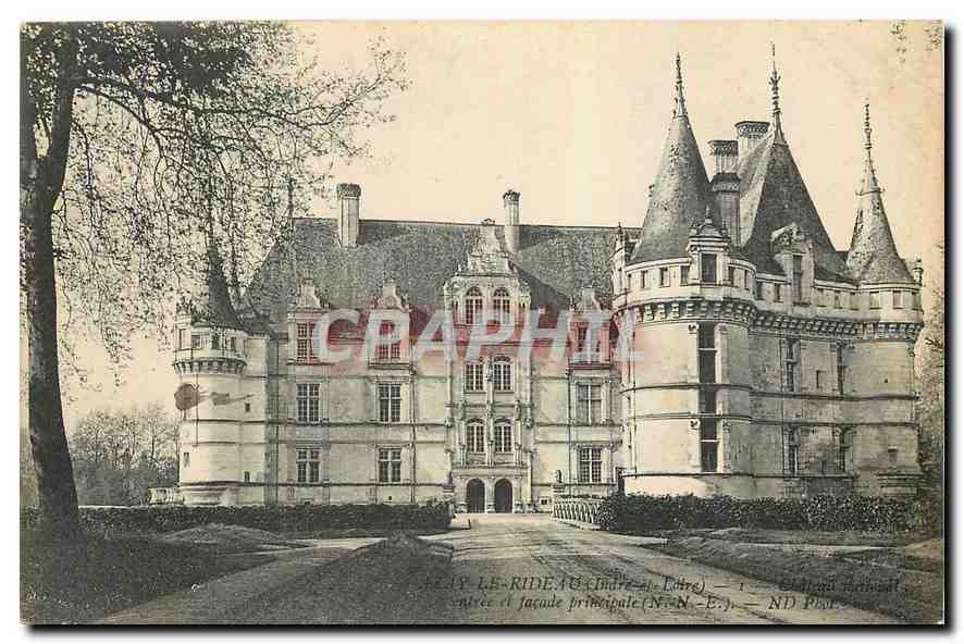 CPA Azay le Rideau Indre et Loire Le Chateau Entree et facade principale 