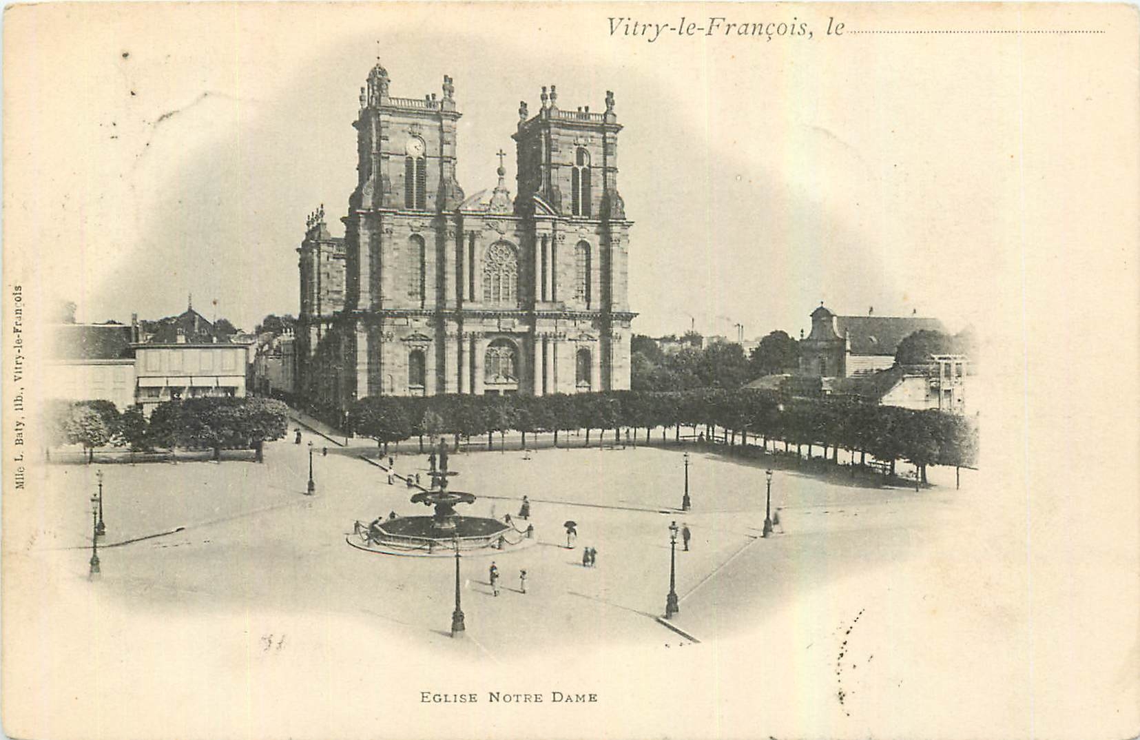 CPA Vitry le Francois Eglise Notre Dame 