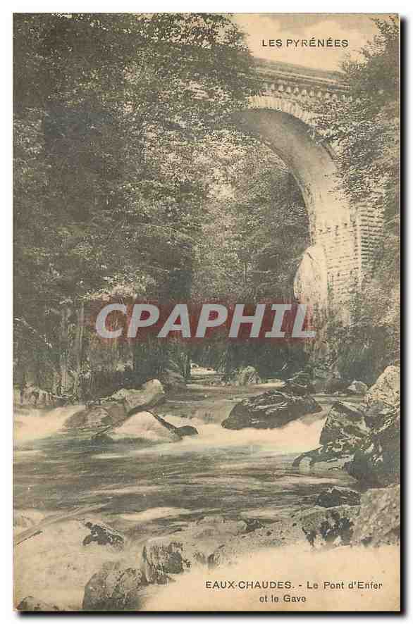 Eaux-Chaudes - Le Pont d'Enfer et le Gave — Les Pyrénées