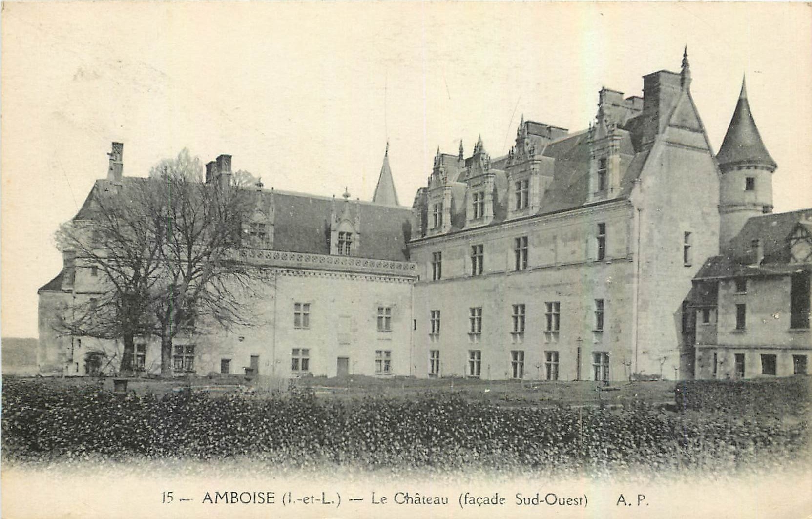 CPA Amboise I et L Le Chateau facade Sud Ouest 