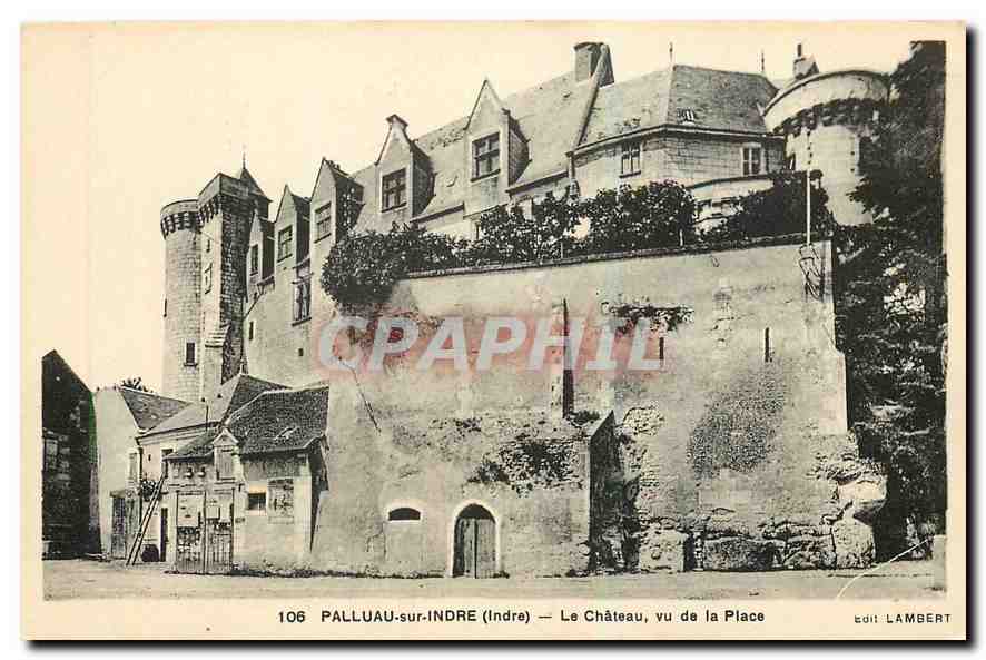 CPA Palluau sur Indre Indre Le Chateau vu de la Place 