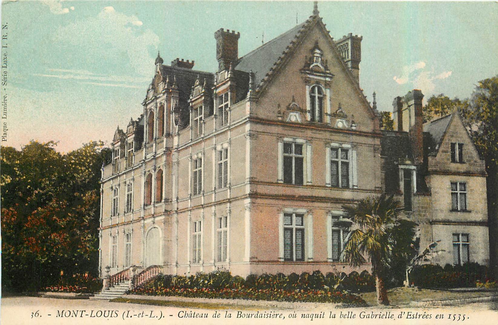 CPA Mont Louis I et L Chateau de la Bourdaisiere ou naquit Gabrielle d'Estrees