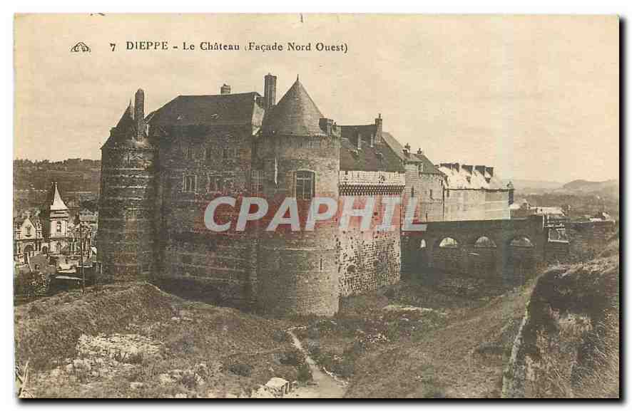 CPA Dieppe Le Chateau Facade Nord Ouest 