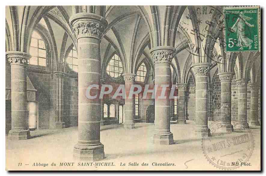 CPA Abbaye du Mont Michel La Salle des Chevaliers 