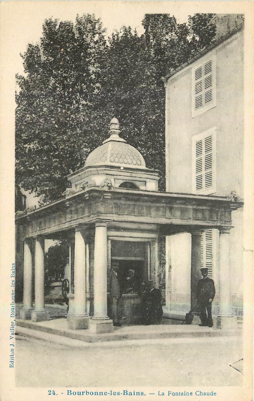 CPA Bourbonne les Bains La Fontaine Chaude 