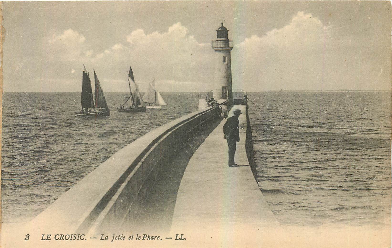 CPA Le Croisic La Jetee et le Phare 