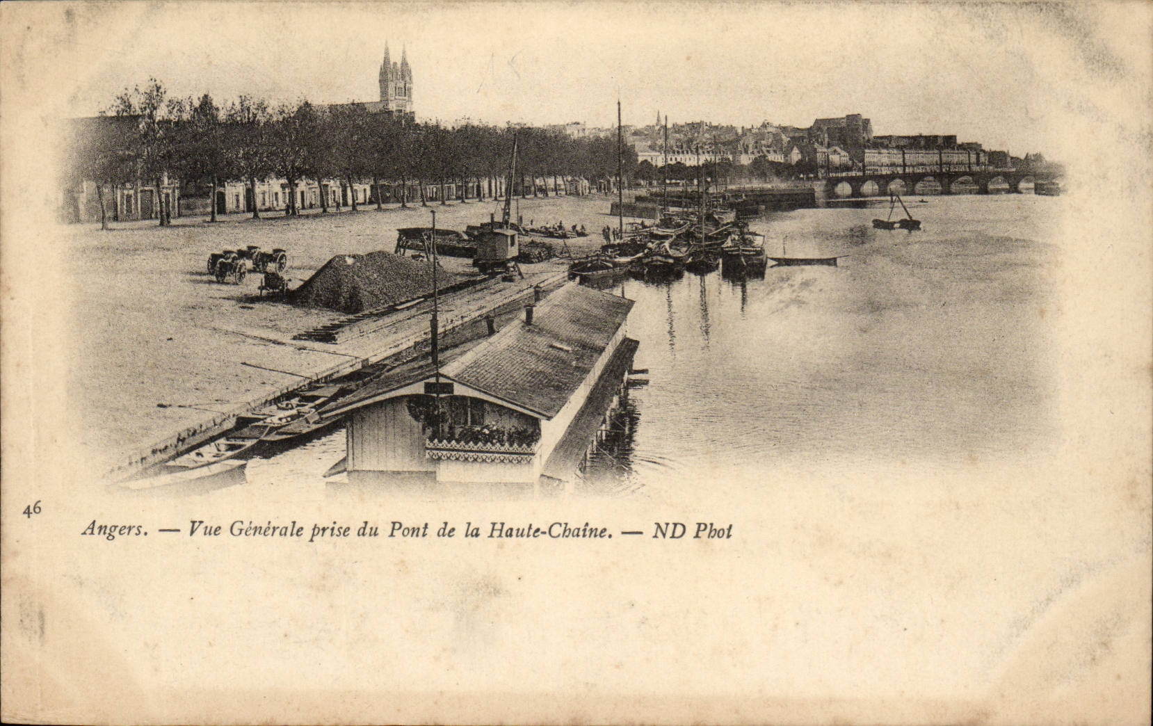 angers CPA Vue generale prise du pont de la Haute Chaine