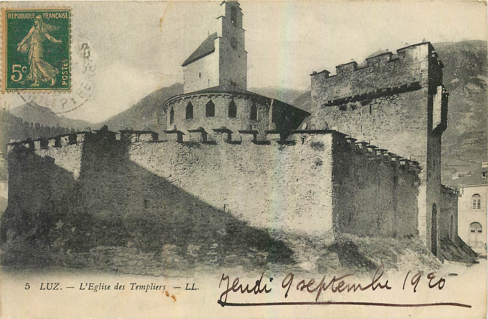 CPA Luz l'Eglise des Templiers 
