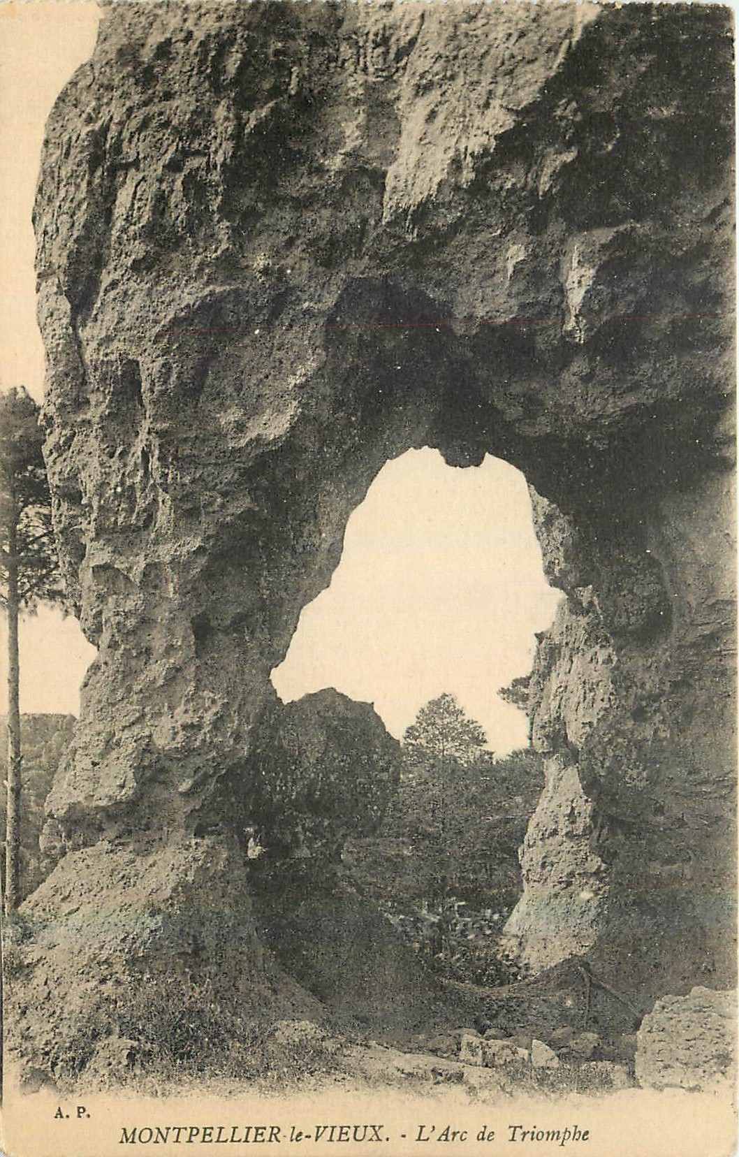 CPA Montpellier le Vieux l'Arc de Triomphe 