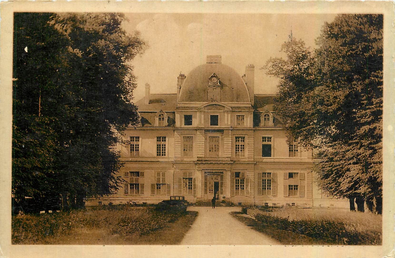 CPA Chateau de Verneuil sur Indre I et L Facade N E 