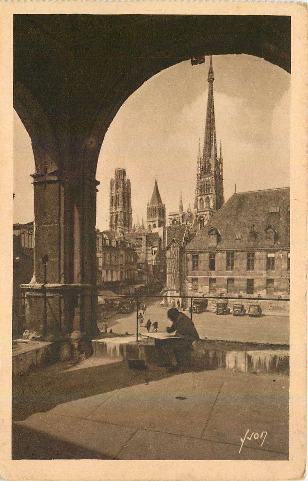 CPA Rouen Seine Inferieure La Cathedrale vue de la Loggia 
