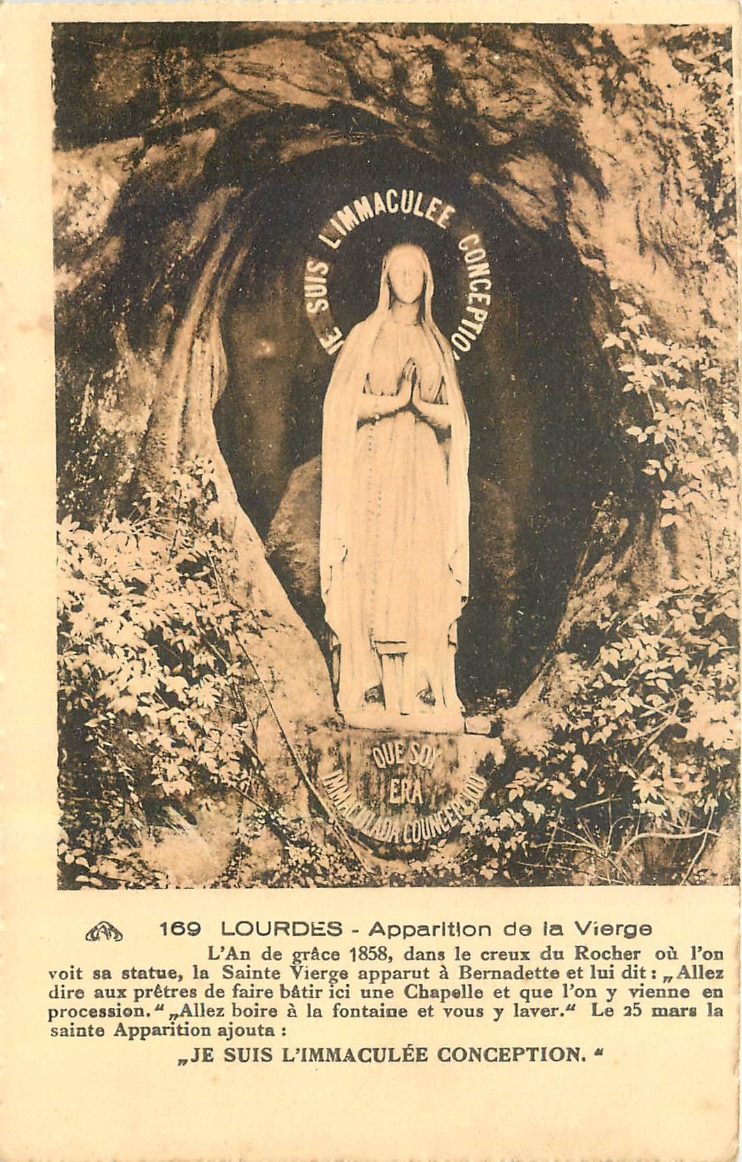 CPA Lourdes Apparition de la Vierge 