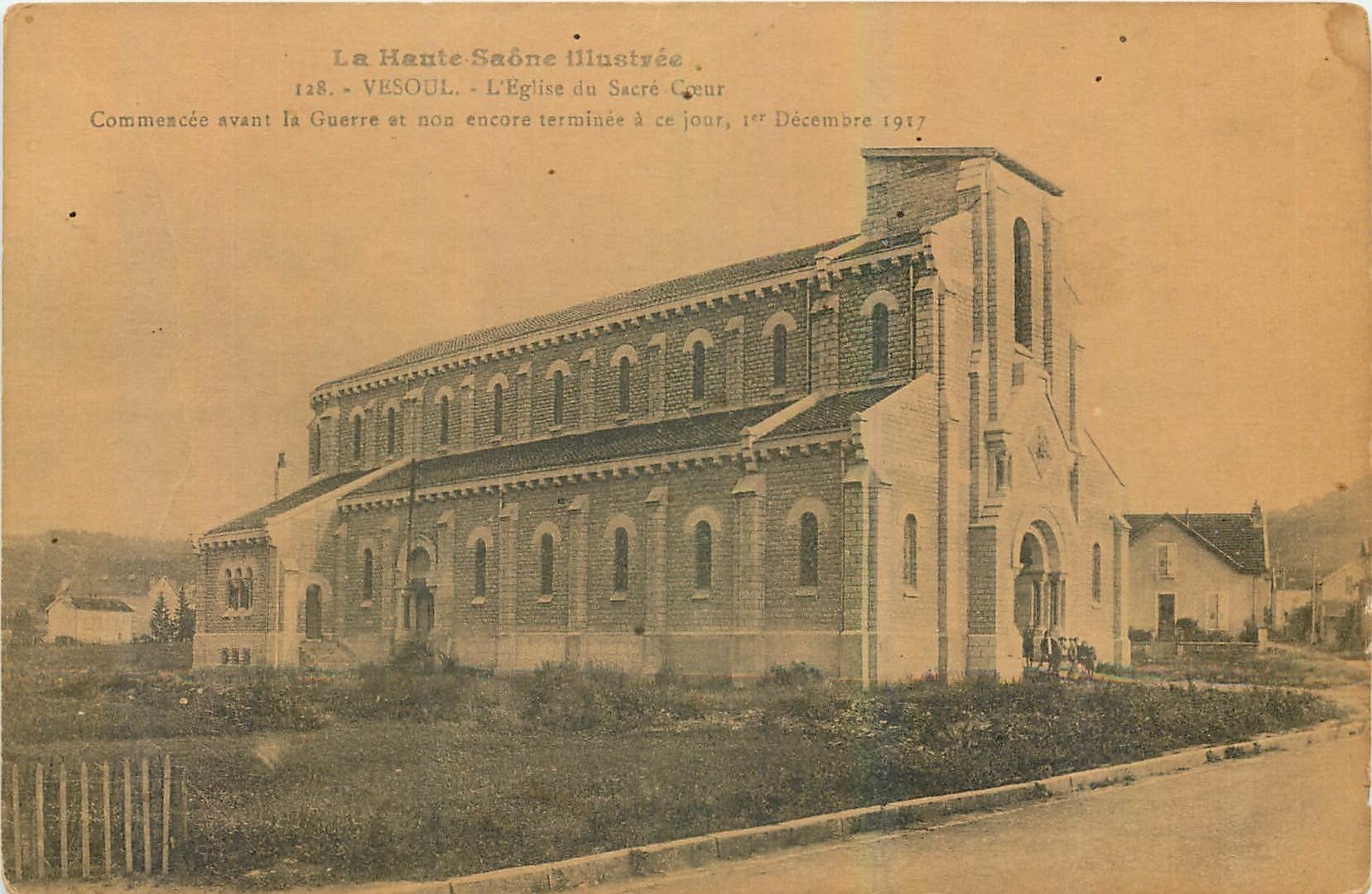 CPA La Haute Saone Illustree Vesoul L'Eglise du Sacre Coeur 