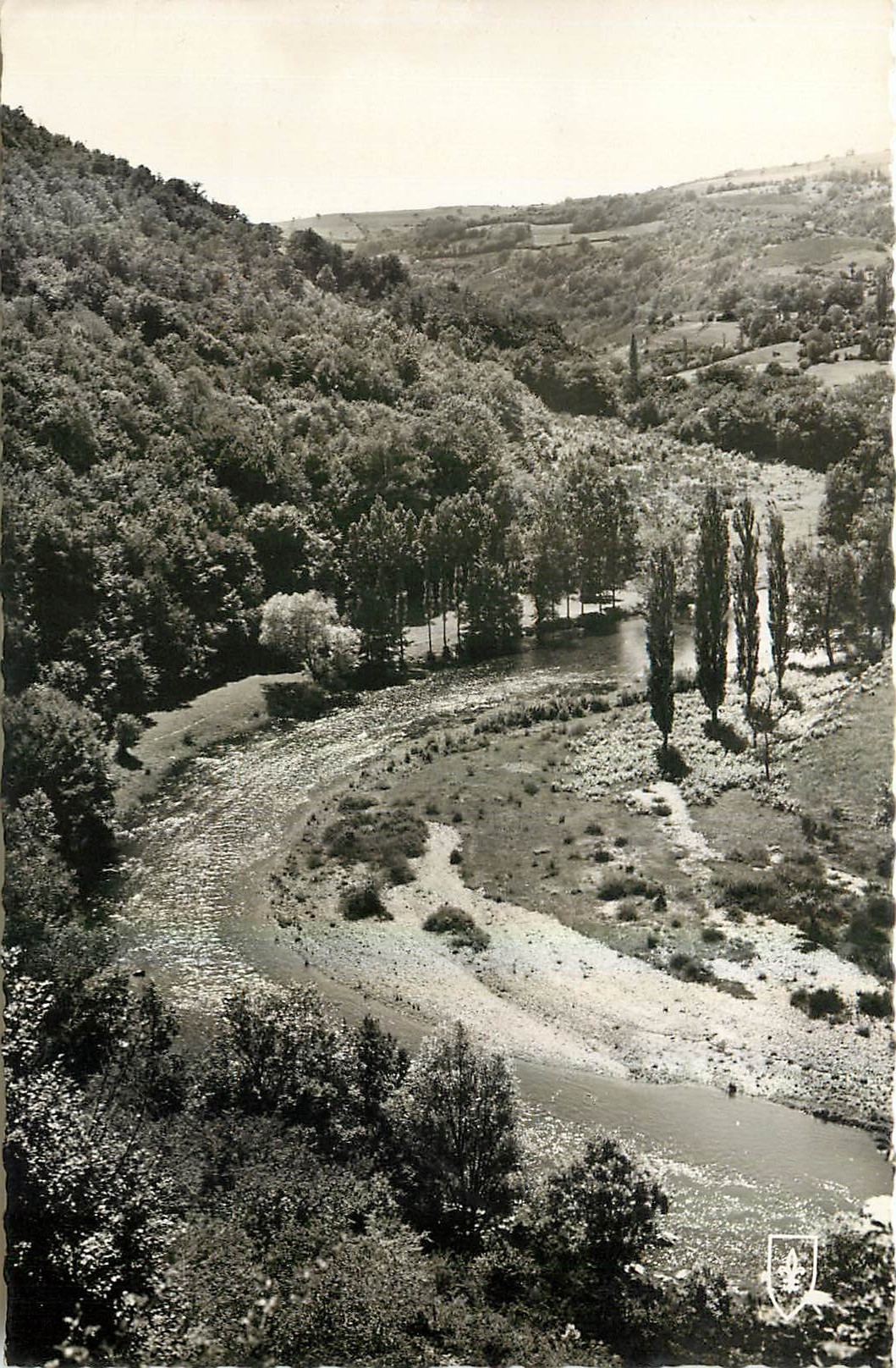 La Vallée Pittoresque de la Sioule — 16 - Saules et peupliers, courbe scintillante : la Sioule — Éditions du Lys Souvigny